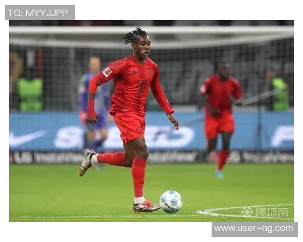 法尔克透露拜仁欲续约凯恩并关注巴甲前锋维托尔的转会可能性