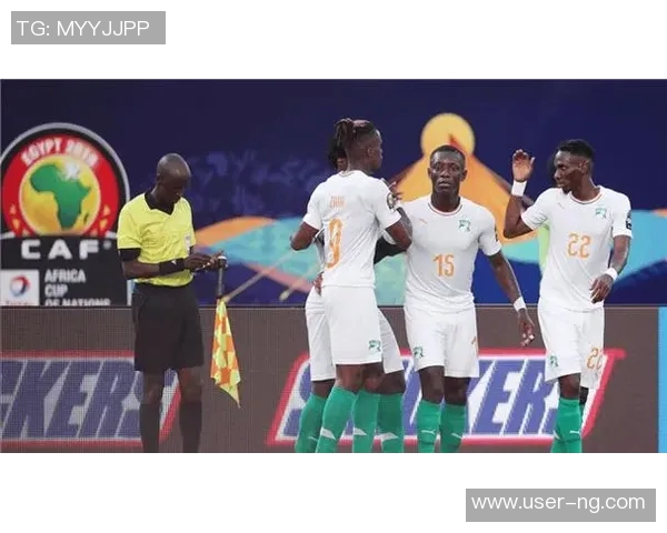 摩洛哥中场对马里战平结果深感失望表达对球迷的歉意与期待