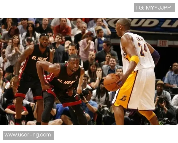 冬季时尚来袭哈兰德社交媒体分享冬季装扮迎接寒冷天气 冬季时尚来袭哈兰德社交媒体分享冬季装扮迎接寒冷天气