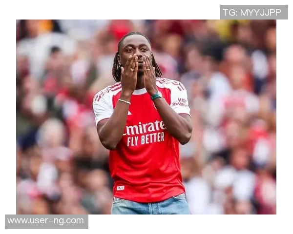 埃泽荣膺阿森纳11月最佳球员表现出色贡献三球一助